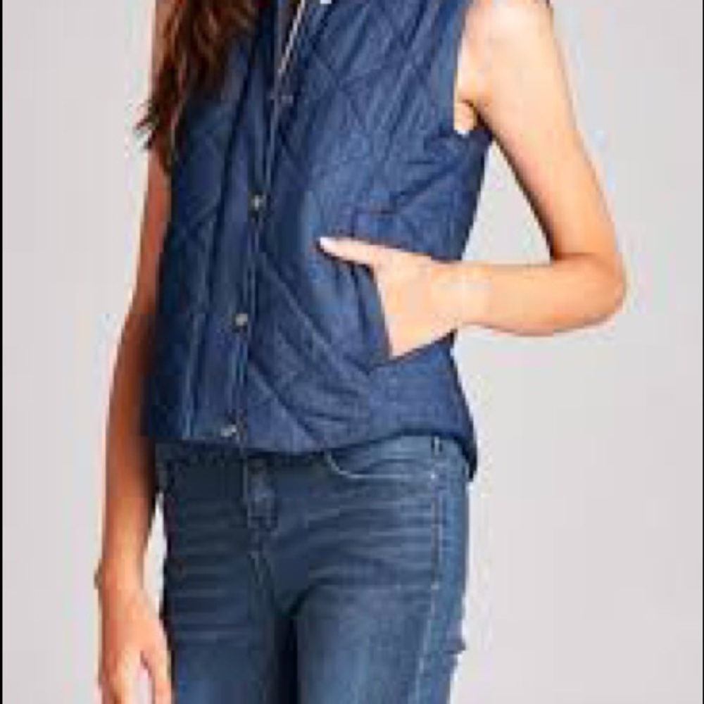 Be cool size large made in Los Angeles vest.